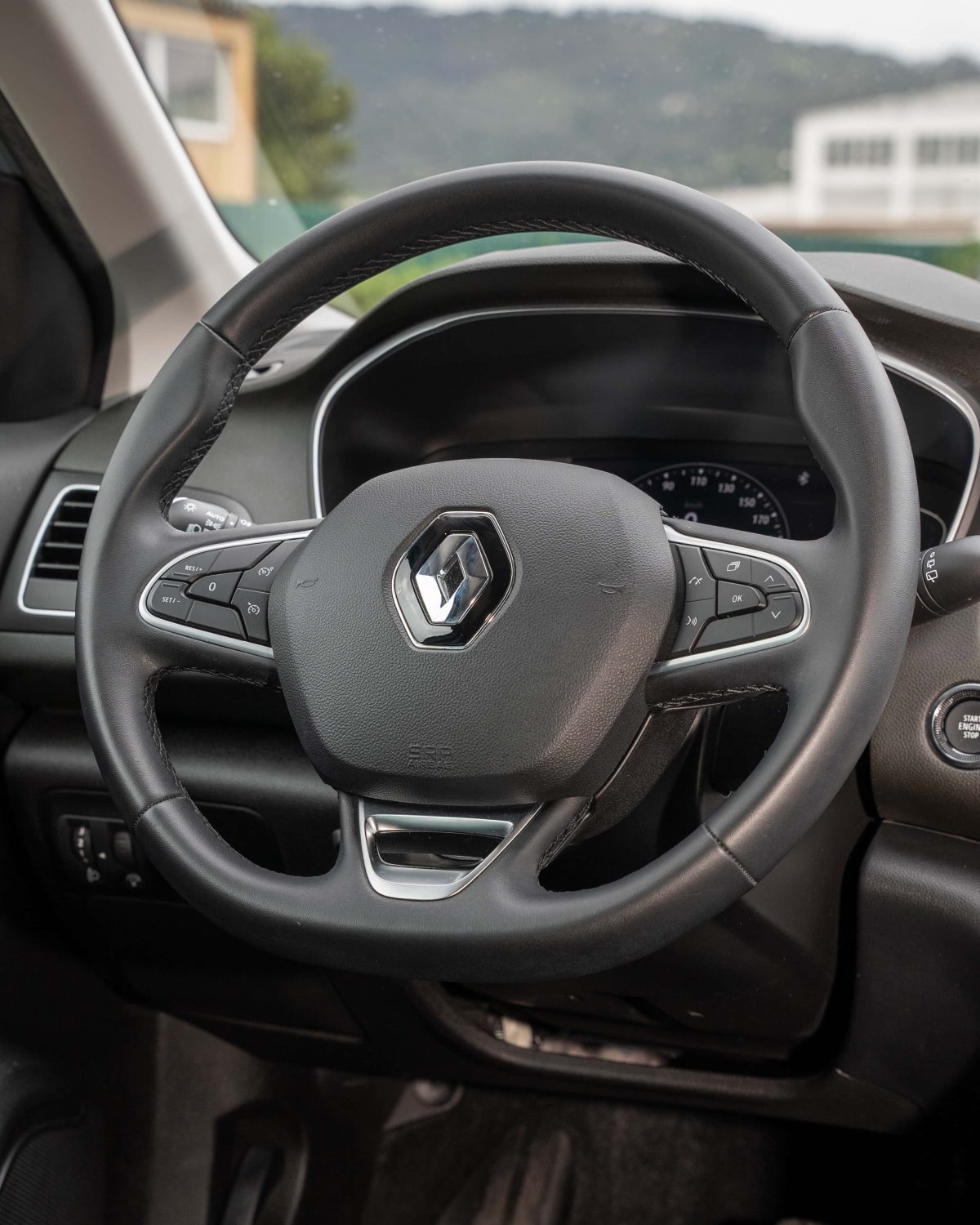 Renault Mégane TCe 140 GPF EDC TECHNO