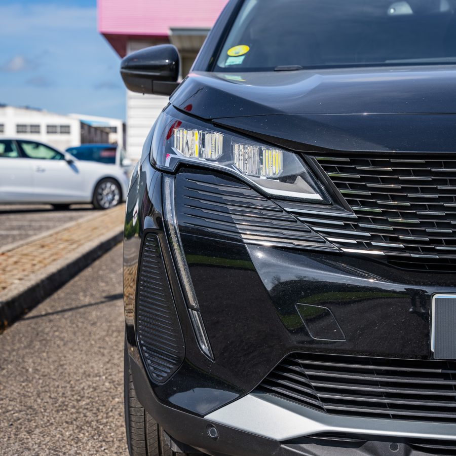 Peugeot 3008 BlueHDi 130 Stop & Start EAT8 Active Pack