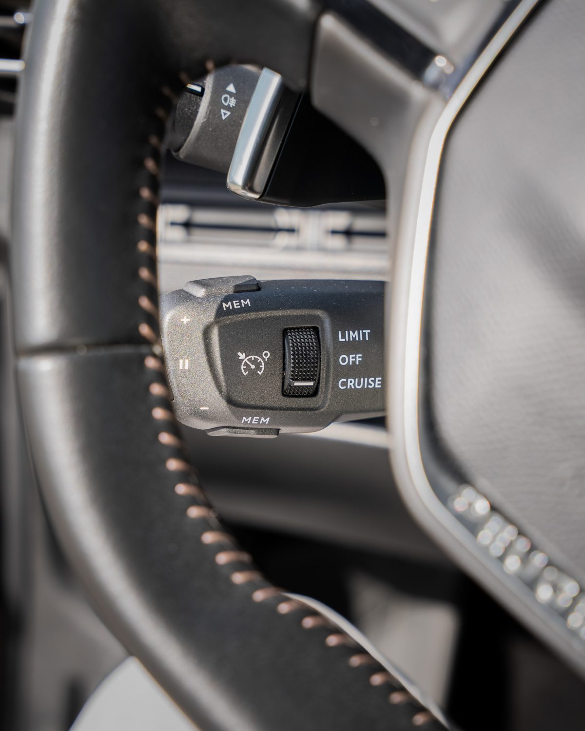 Peugeot 3008 BlueHDi 130 Stop & Start EAT8 Active Pack