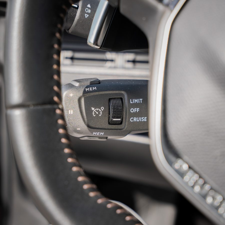 Peugeot 3008 BlueHDi 130 Stop & Start EAT8 Active Pack