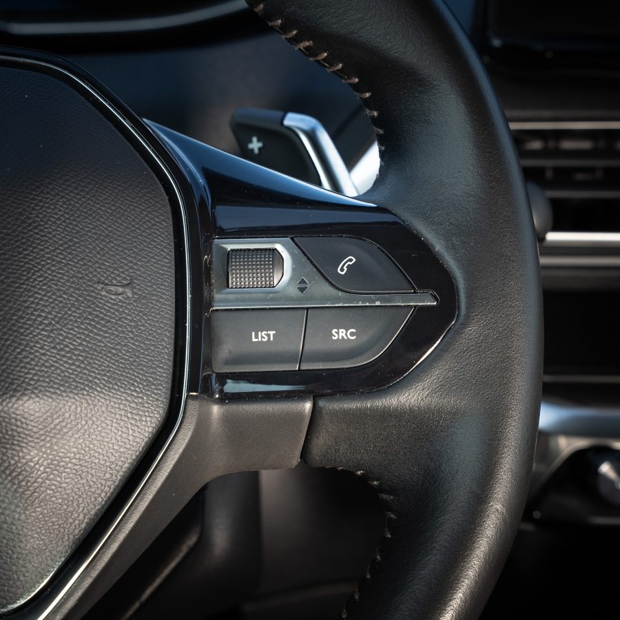 Peugeot 3008 BlueHDi 130 Stop & Start EAT8 Active Pack
