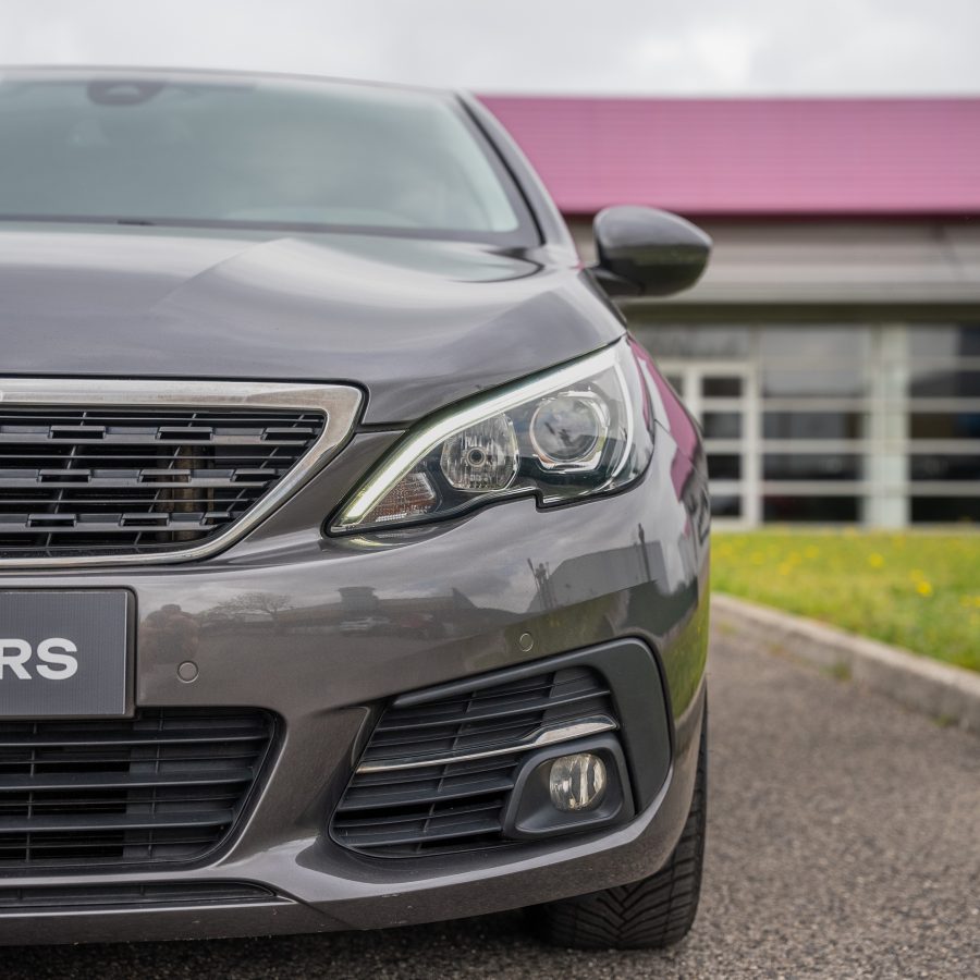 Peugeot 308 PureTech 130 EAT6 Stop & Start Active