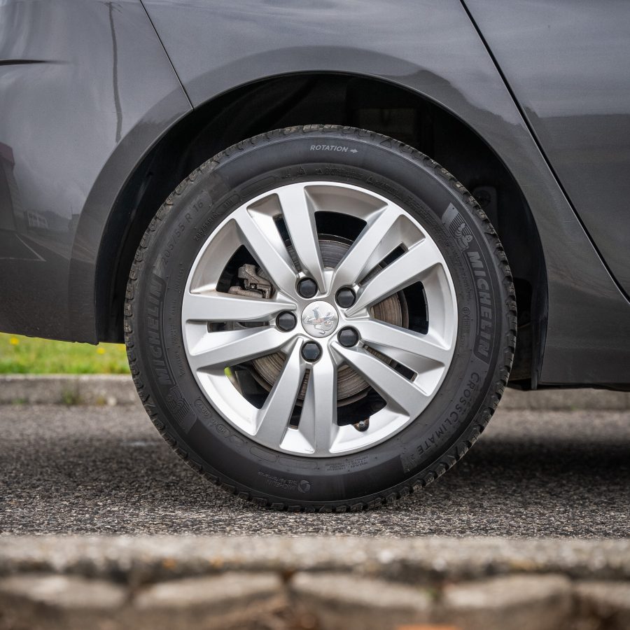 Peugeot 308 PureTech 130 EAT6 Stop & Start Active