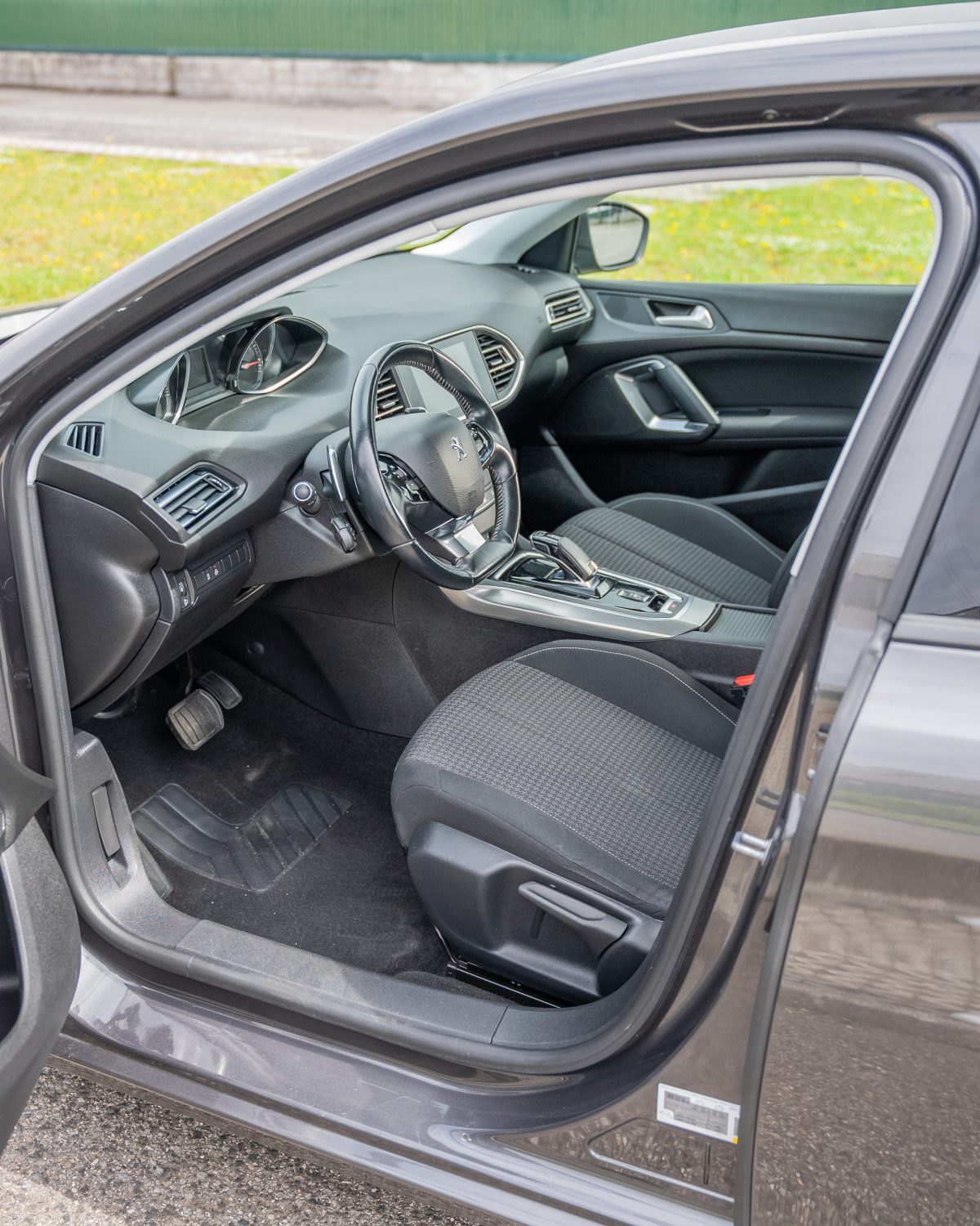 Peugeot 308 PureTech 130 EAT6 Stop & Start Active