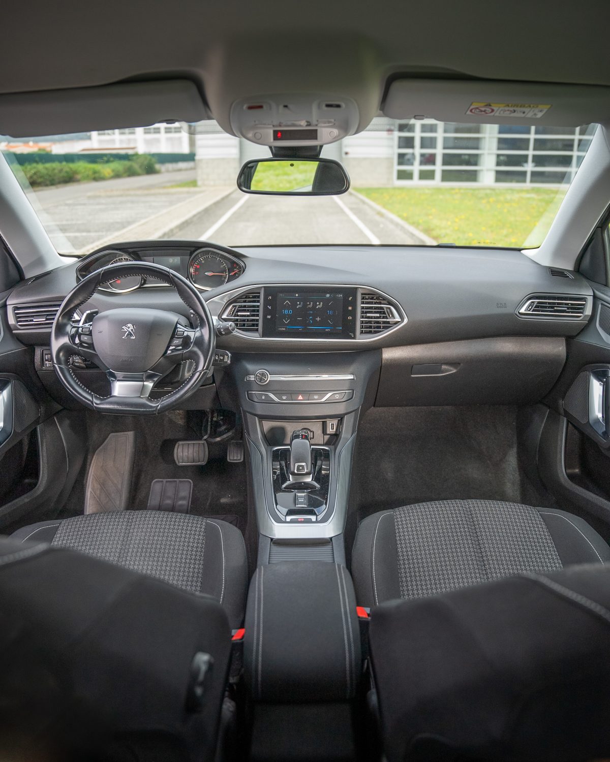 Peugeot 308 PureTech 130 EAT6 Stop & Start Active