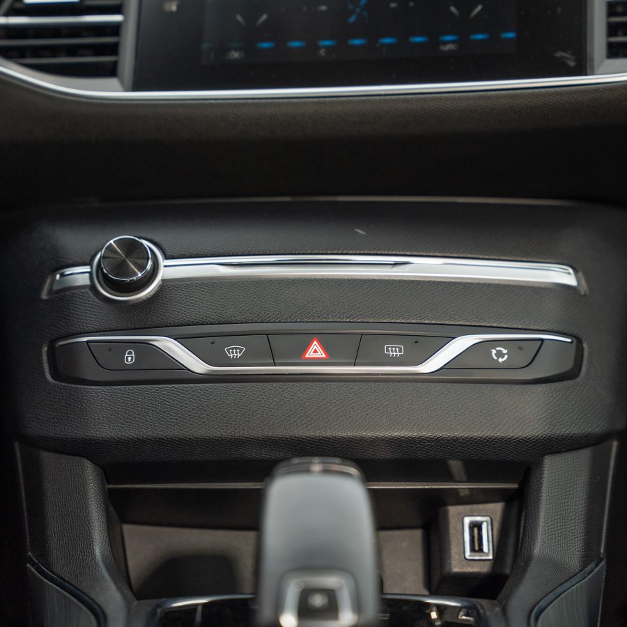 Peugeot 308 PureTech 130 EAT6 Stop & Start Active