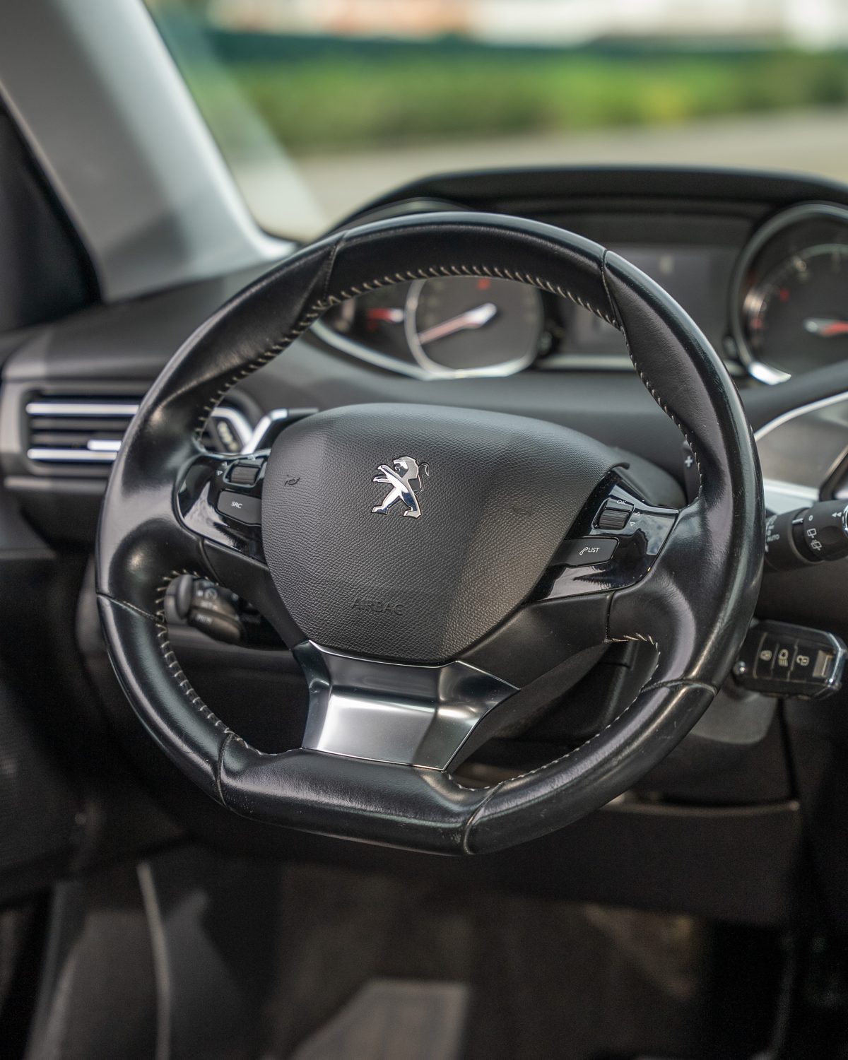 Peugeot 308 PureTech 130 EAT6 Stop & Start Active