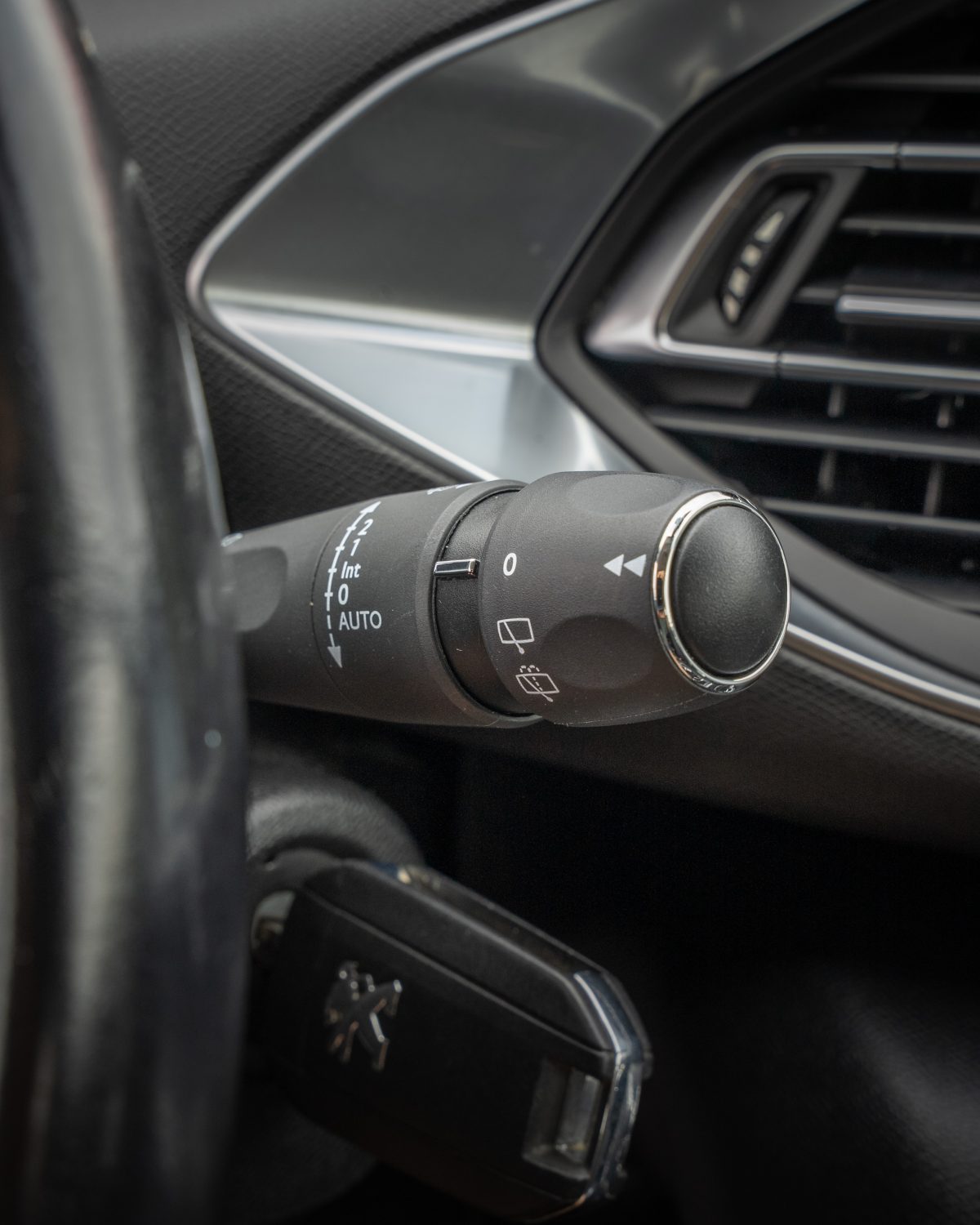 Peugeot 308 PureTech 130 EAT6 Stop & Start Active