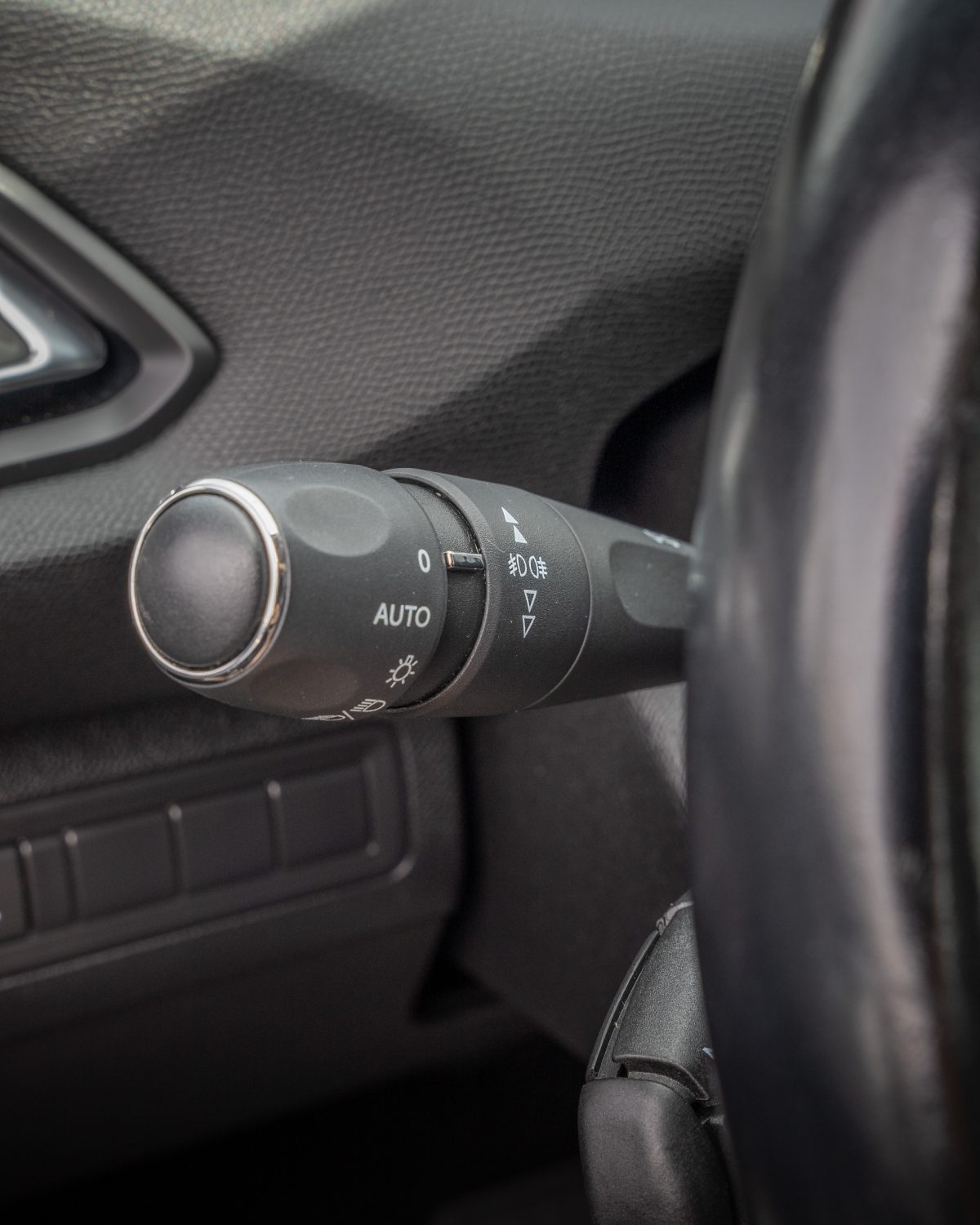 Peugeot 308 PureTech 130 EAT6 Stop & Start Active