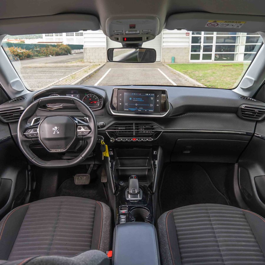 Peugeot 208 1.2 PureTech Allure Pack EAT8