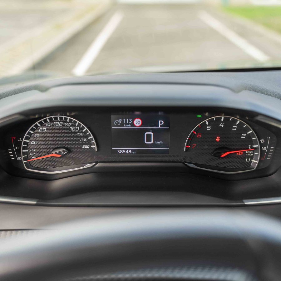 Peugeot 208 1.2 PureTech Allure Pack EAT8