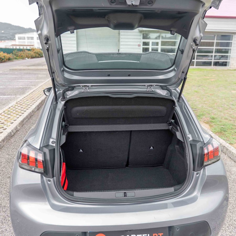 Peugeot 208 1.2 PureTech Allure Pack EAT8