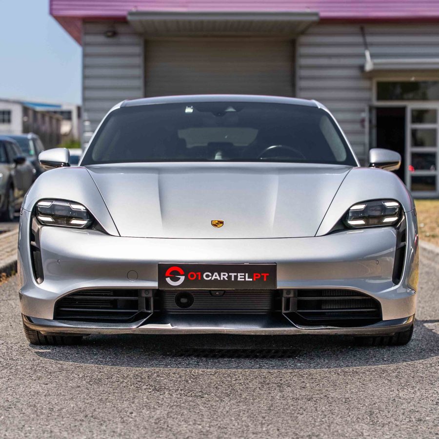 Porsche Taycan Turbo